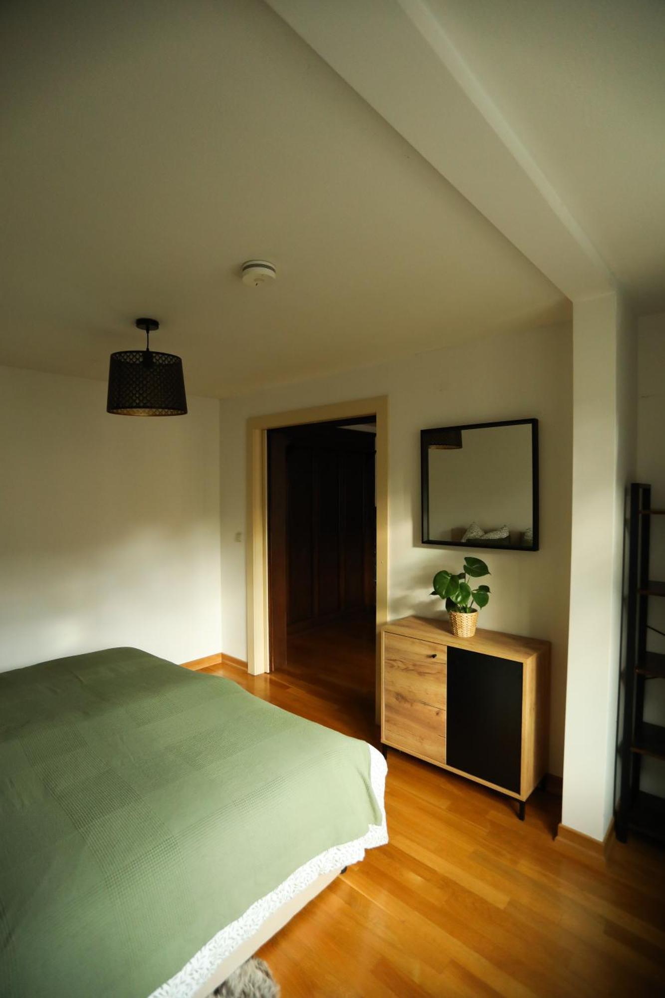 Zum Leoparden Im Herzen Von - Ueber 100qm Apartment